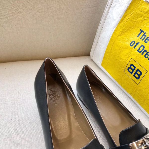 HERM Pegase Ballerina Flats In Black Leather