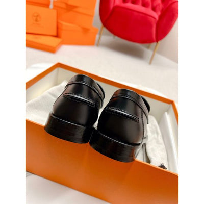 HERM Women's Destin Loafers in Black Leather