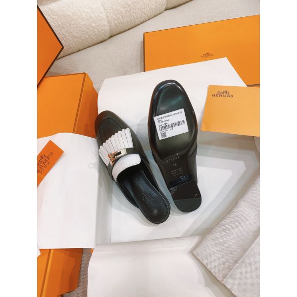 HERM Women's Oz Mules with Fringed in Black/White Leather