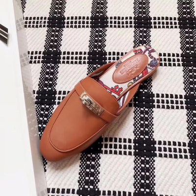 HERM Oz Mules In Caramel Calfskin