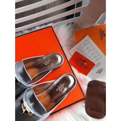 HERM Oz Mules In Silver Metallic Calfskin