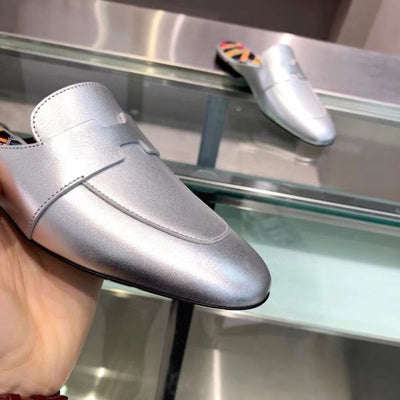 HERM Catena Mules In Silver Metallic Calfskin