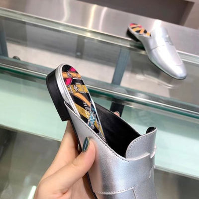 HERM Catena Mules In Silver Metallic Calfskin