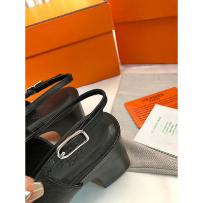 HERM Infinie 50 Slingback Pumps in Black Leather
