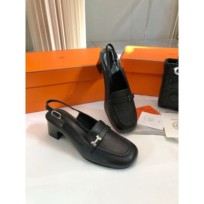 HERM Infinie 50 Slingback Pumps in Black Leather