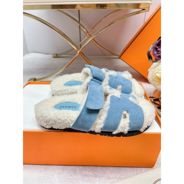 HERM Women's Chypre Sandals in Blue Suede with Shearling