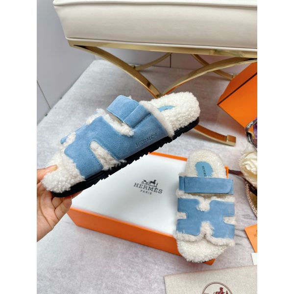 HERM Women's Chypre Sandals in Blue Suede with Shearling
