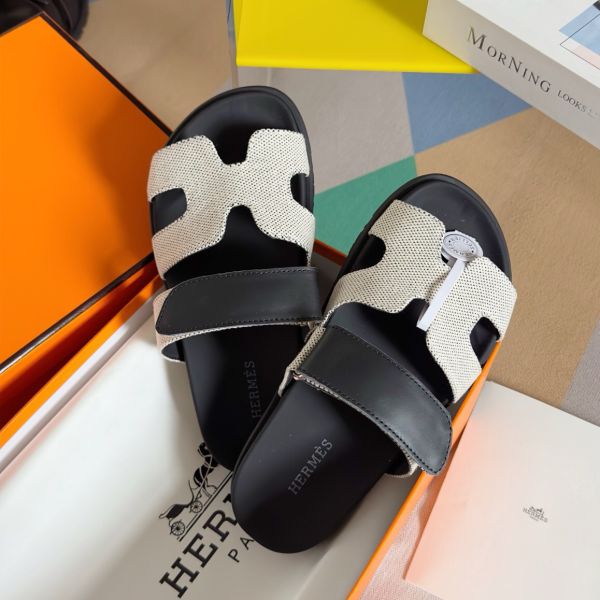 HERM Women's Chypre Sandals In Canvas with Black Leather