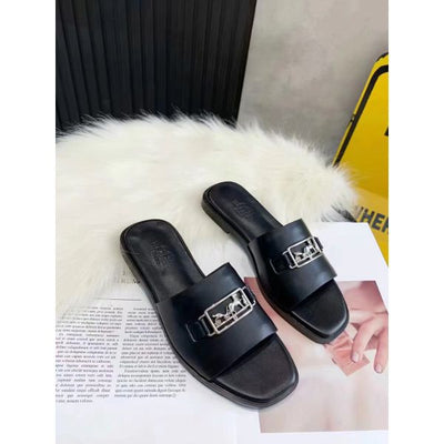 HERM Villa Sandals In Black Calfskin