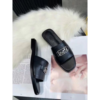 HERM Villa Sandals In Black Calfskin