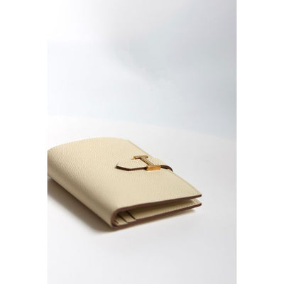 HERM Bearn Compact Handmade Wallet in Craie Epsom Calfskin