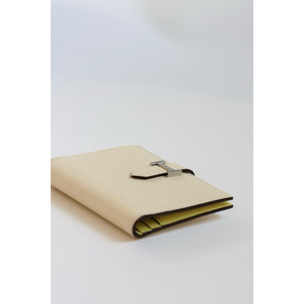 HERM Bearn Compact Verso Handmade Wallet in Nata Epsom Calfskin