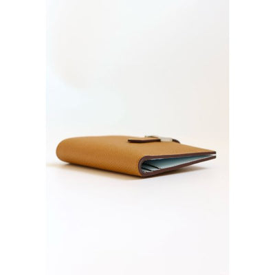 HERM Bearn Compact Verso Handmade Wallet in Sesame Epsom Calfskin