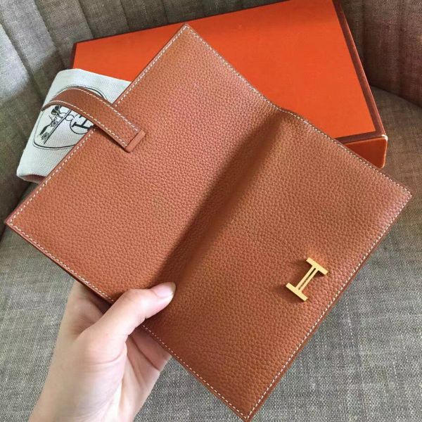HERM Brown Clemence Bearn Gusset Wallet