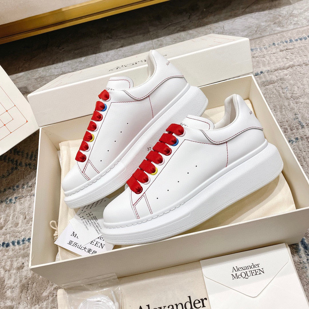 Sneakers & Shoes