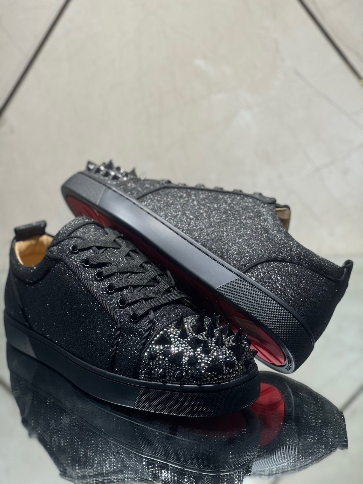 Sneakers & Shoes