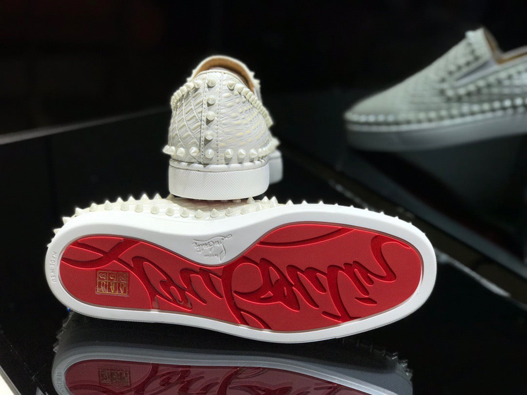 Sneakers & Shoes