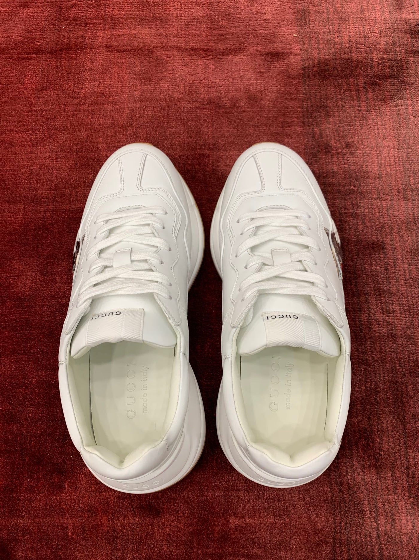 Sneakers & Shoes