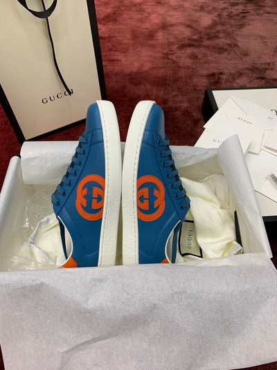 Sneakers & Shoes