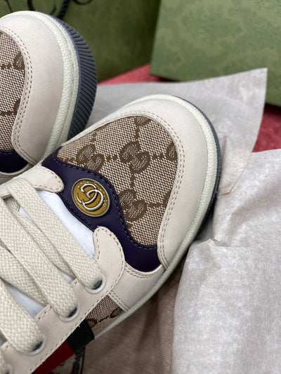 Sneakers & Shoes