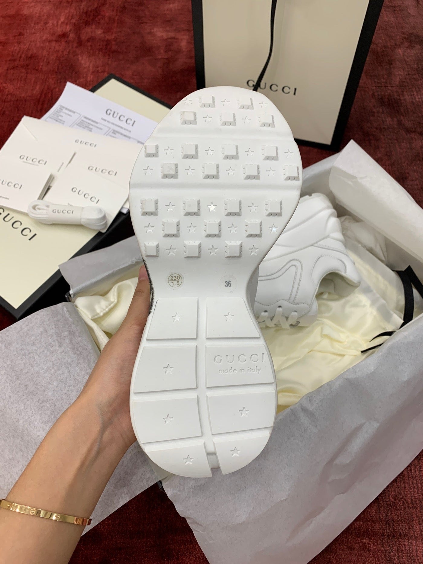 Sneakers & Shoes