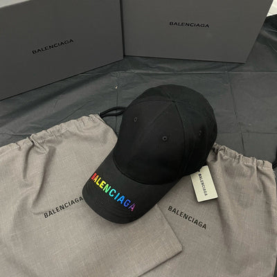 Caps