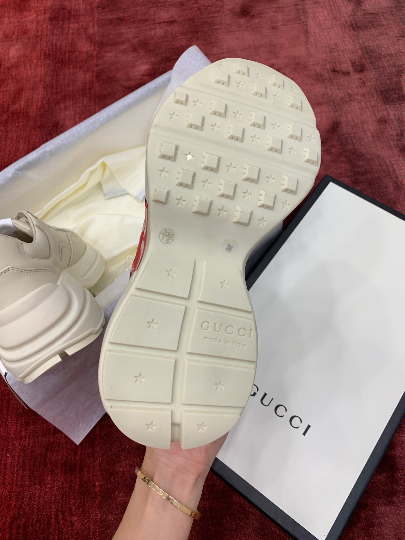 Sneakers & Shoes