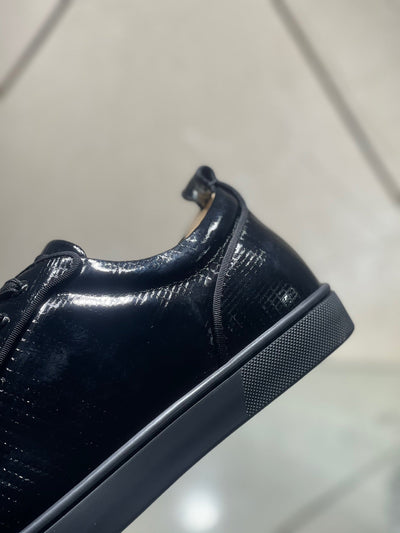 Sneakers & Shoes