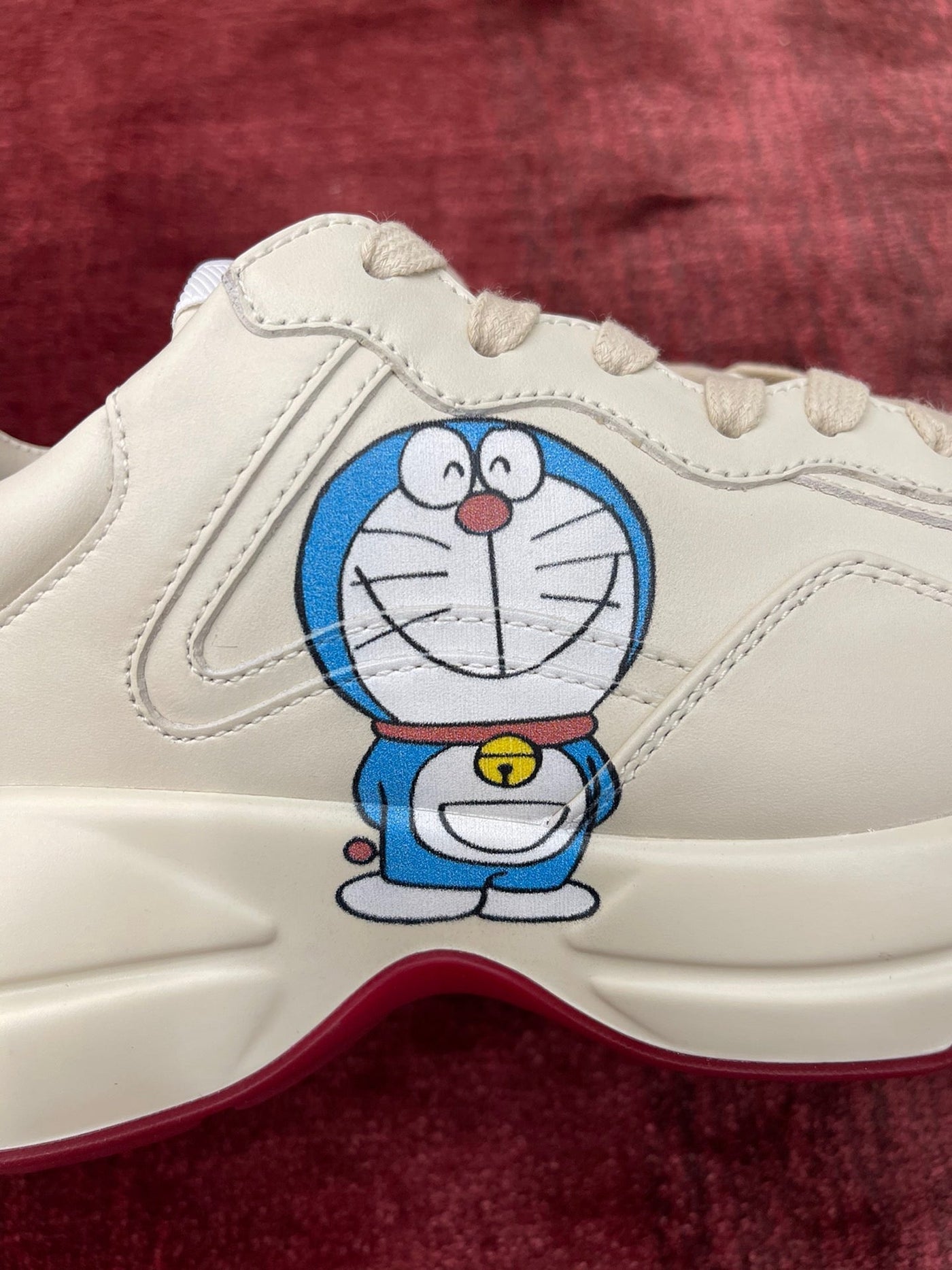 Sneakers & Shoes