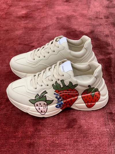 Sneakers & Shoes
