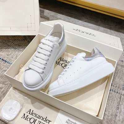 Sneakers & Shoes
