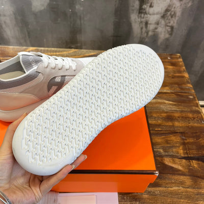 HERM Sneakers