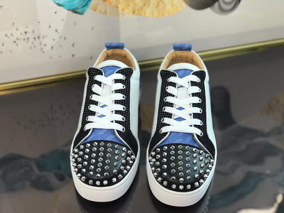 Sneakers & Shoes