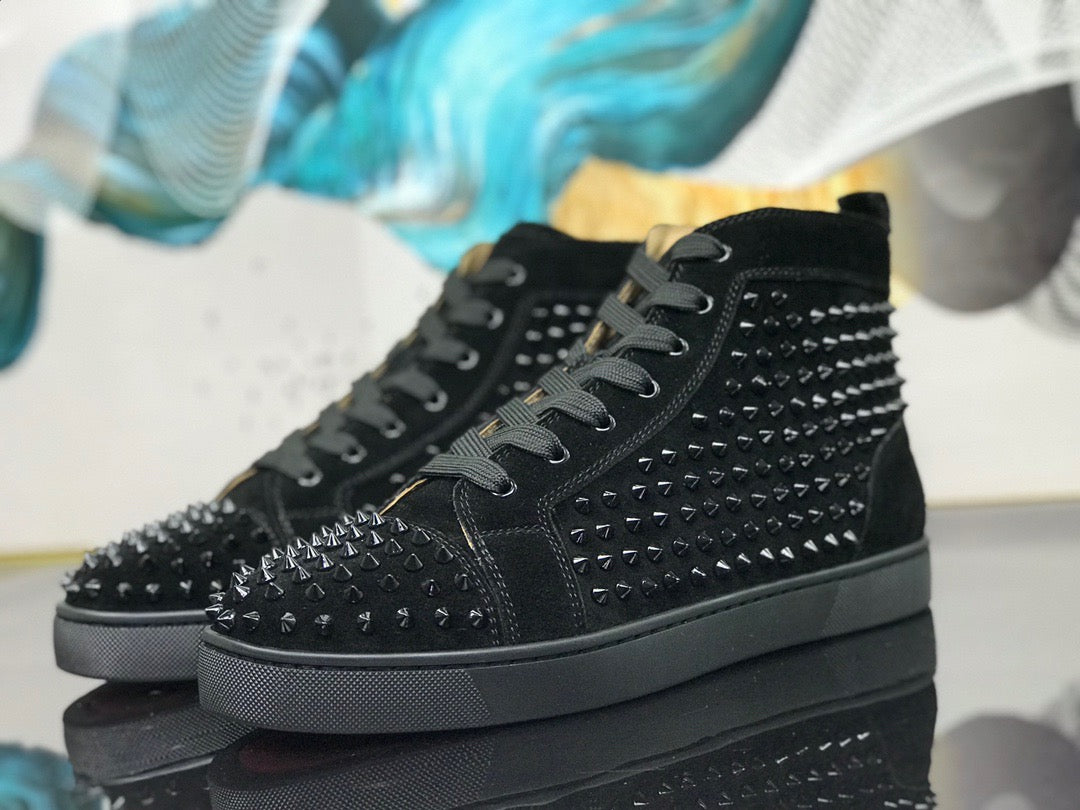 Sneakers & Shoes