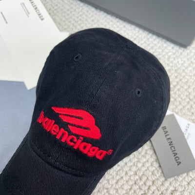 Caps