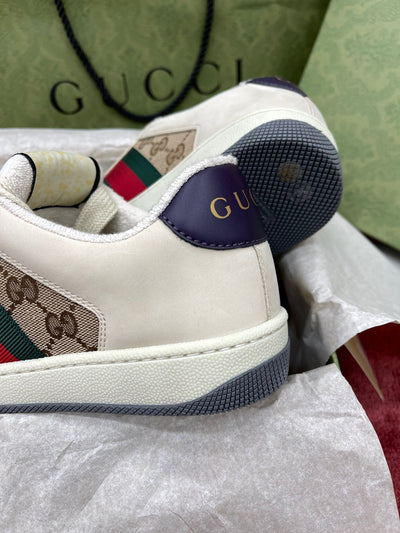 Sneakers & Shoes