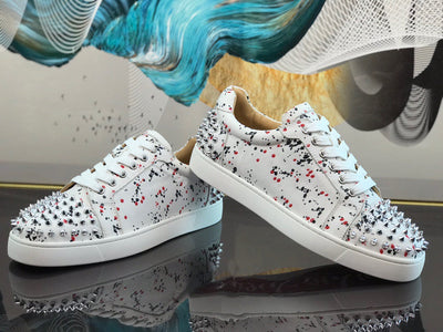 Sneakers & Shoes