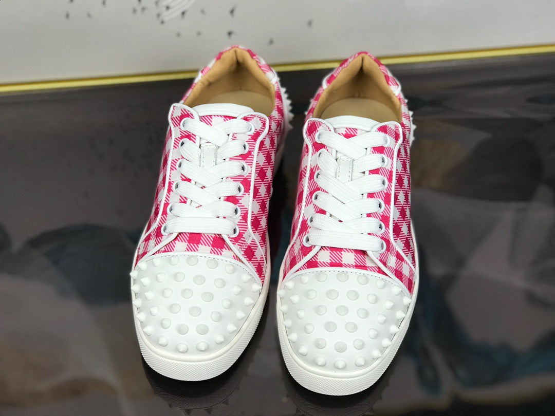 Sneakers & Shoes