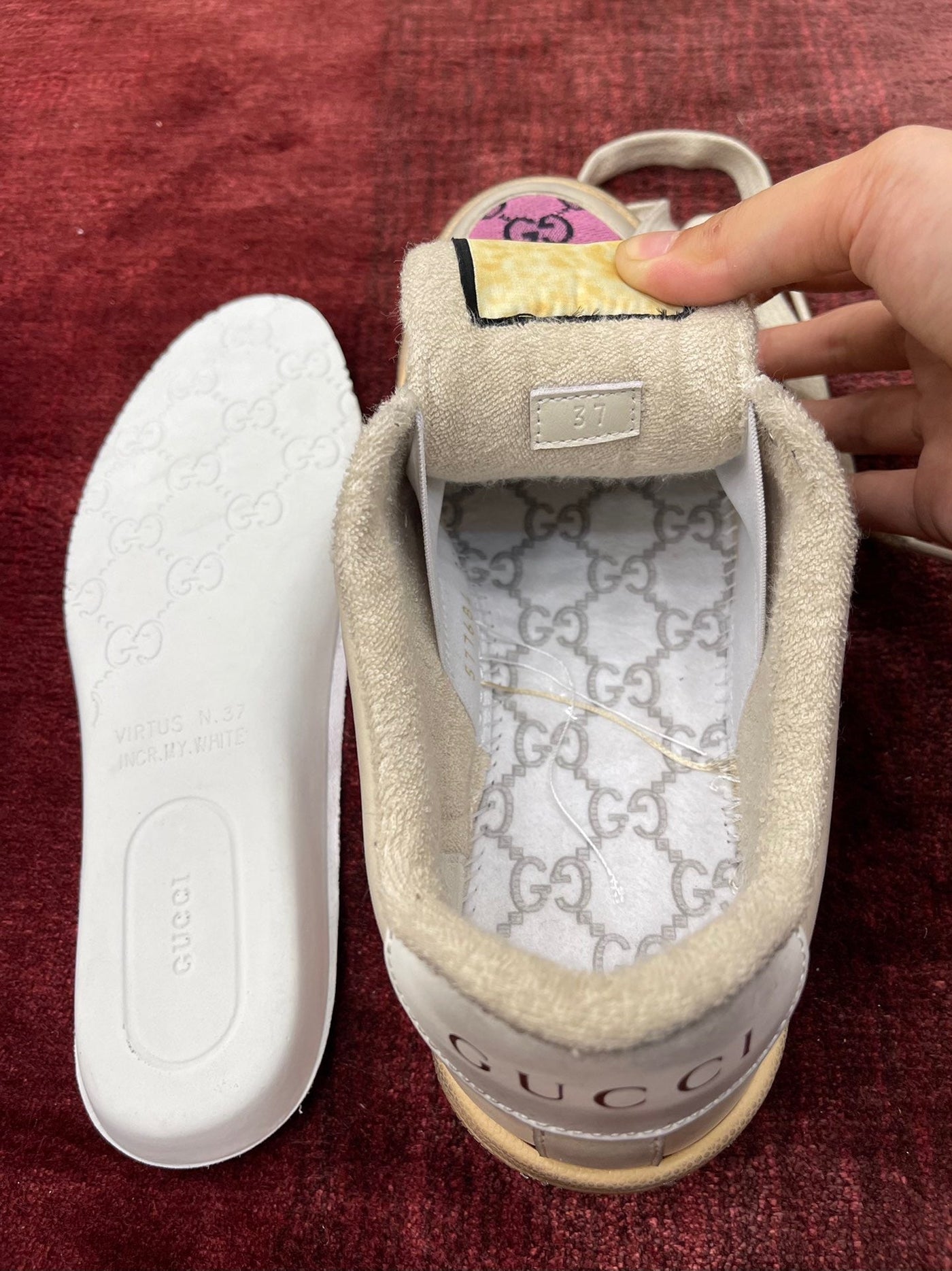 Sneakers & Shoes