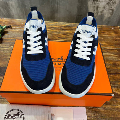HERM Sneakers