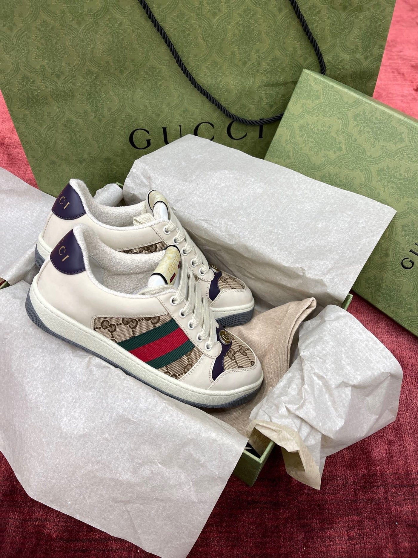 Sneakers & Shoes