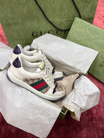 Sneakers & Shoes