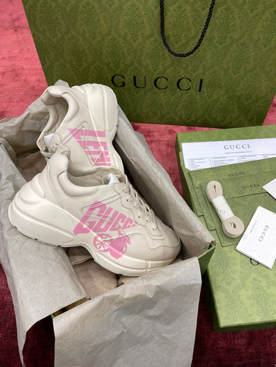Sneakers & Shoes
