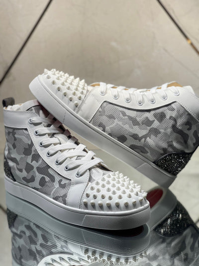 Sneakers & Shoes