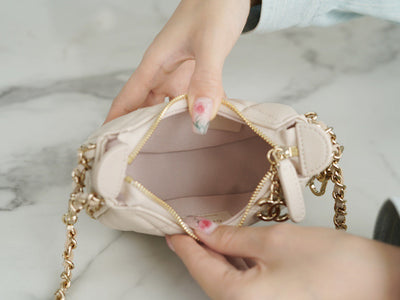 CHA 23p Hobo Bag (small)