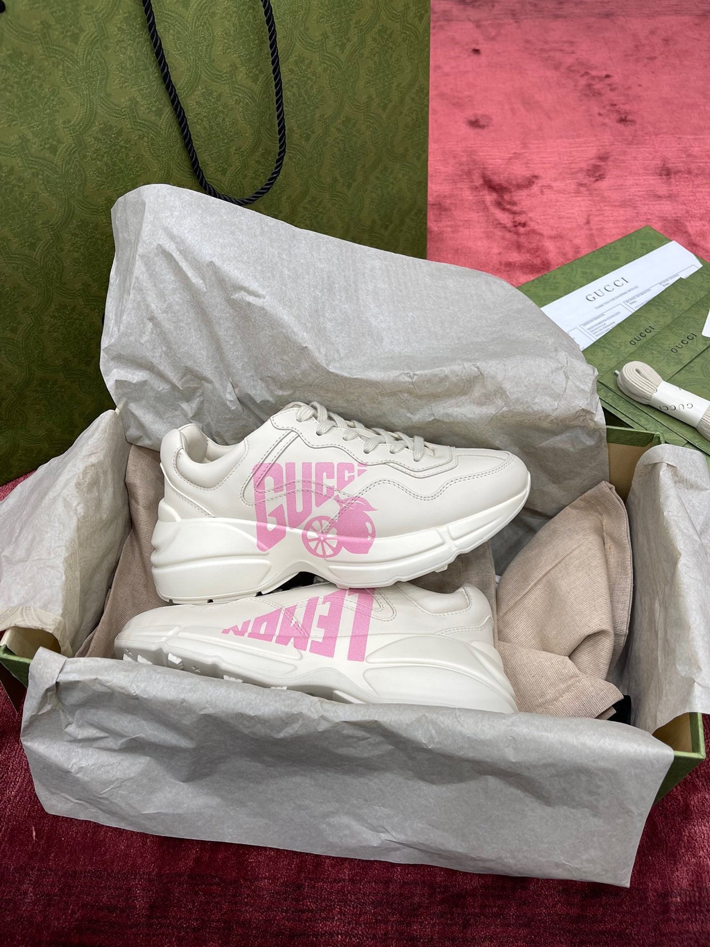Sneakers & Shoes