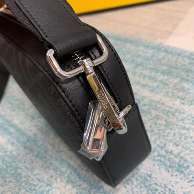 FEN Messenger Bag