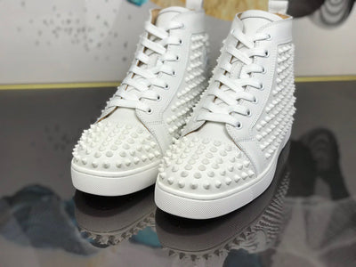 Sneakers & Shoes