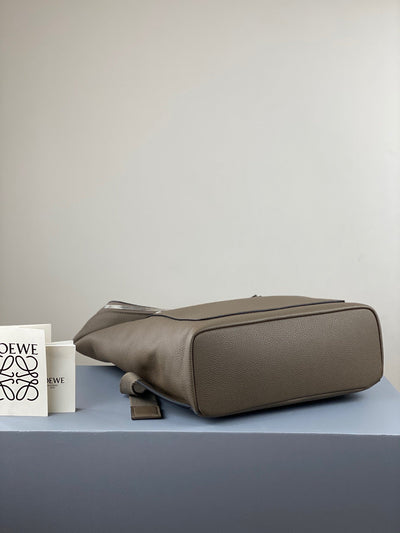 LO Backpack