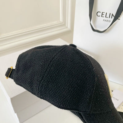 Caps